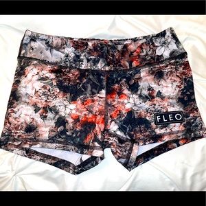 Fleo Shorts